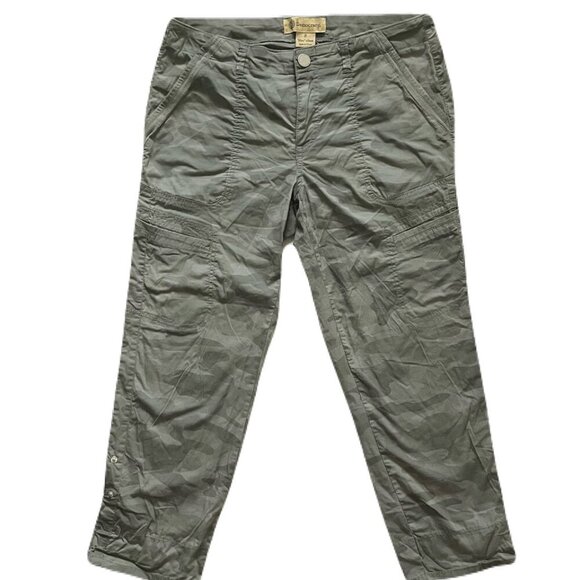 Democracy Women Cargo Green Camouflage Pant Size 8 AB Technology - Picture 2 of 10